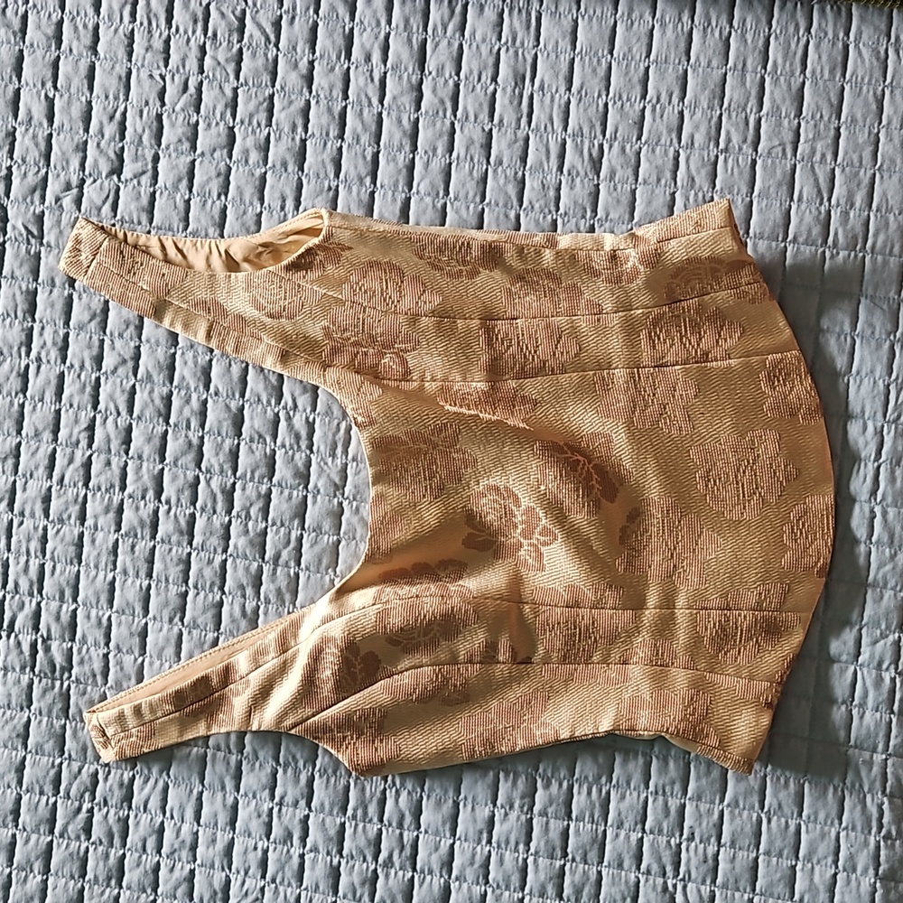 Gold corset top size 4